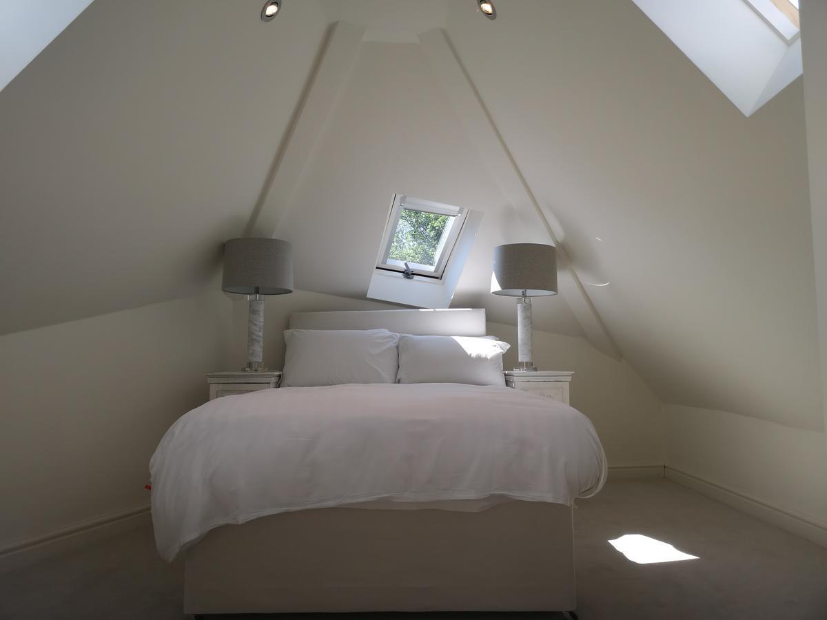 Hotel The Bijou Harrogate Esterno foto